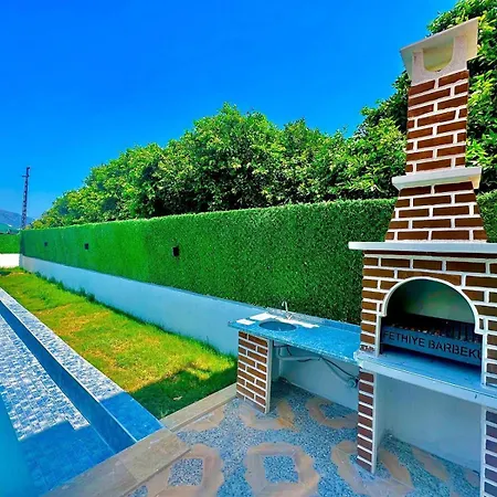 Kent 2 Villa